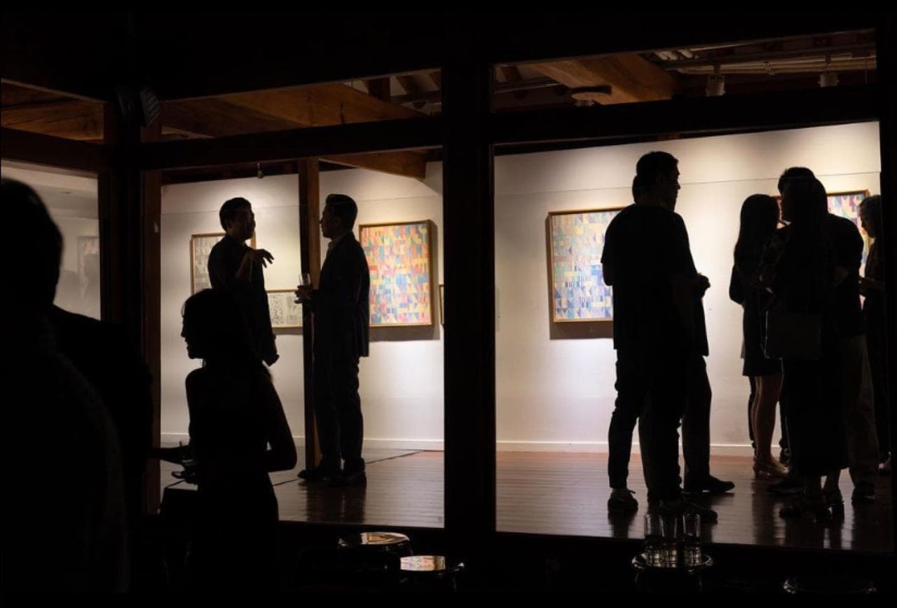 Exhibition & Primary Market